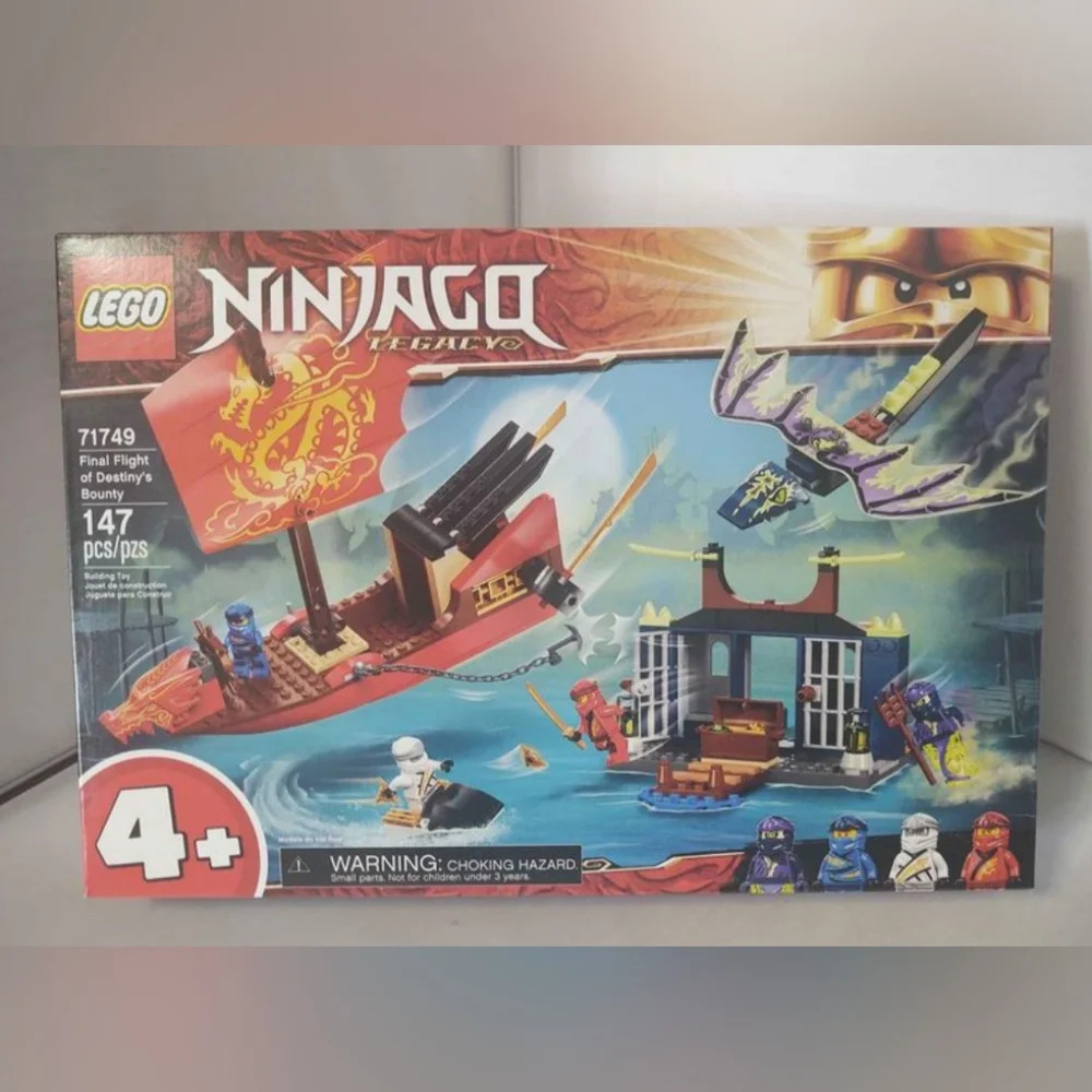 LEGO Ninjago Legacy 71749 Final Flight of Destiny's Bounty NWT Building Toy Set